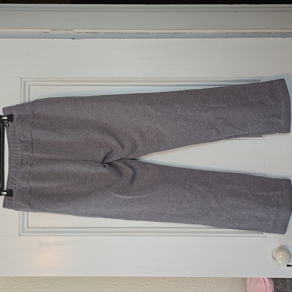 Puma Gray Sweatpants - Picture 3 of 4